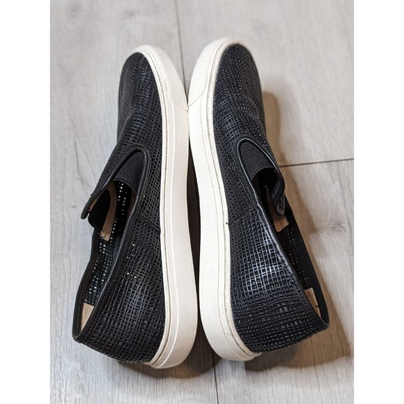 Vince Camuto Becker Black Leather Open Weave Slip On Loafer Sneaker sz 8.5 - Picture 8 of 10